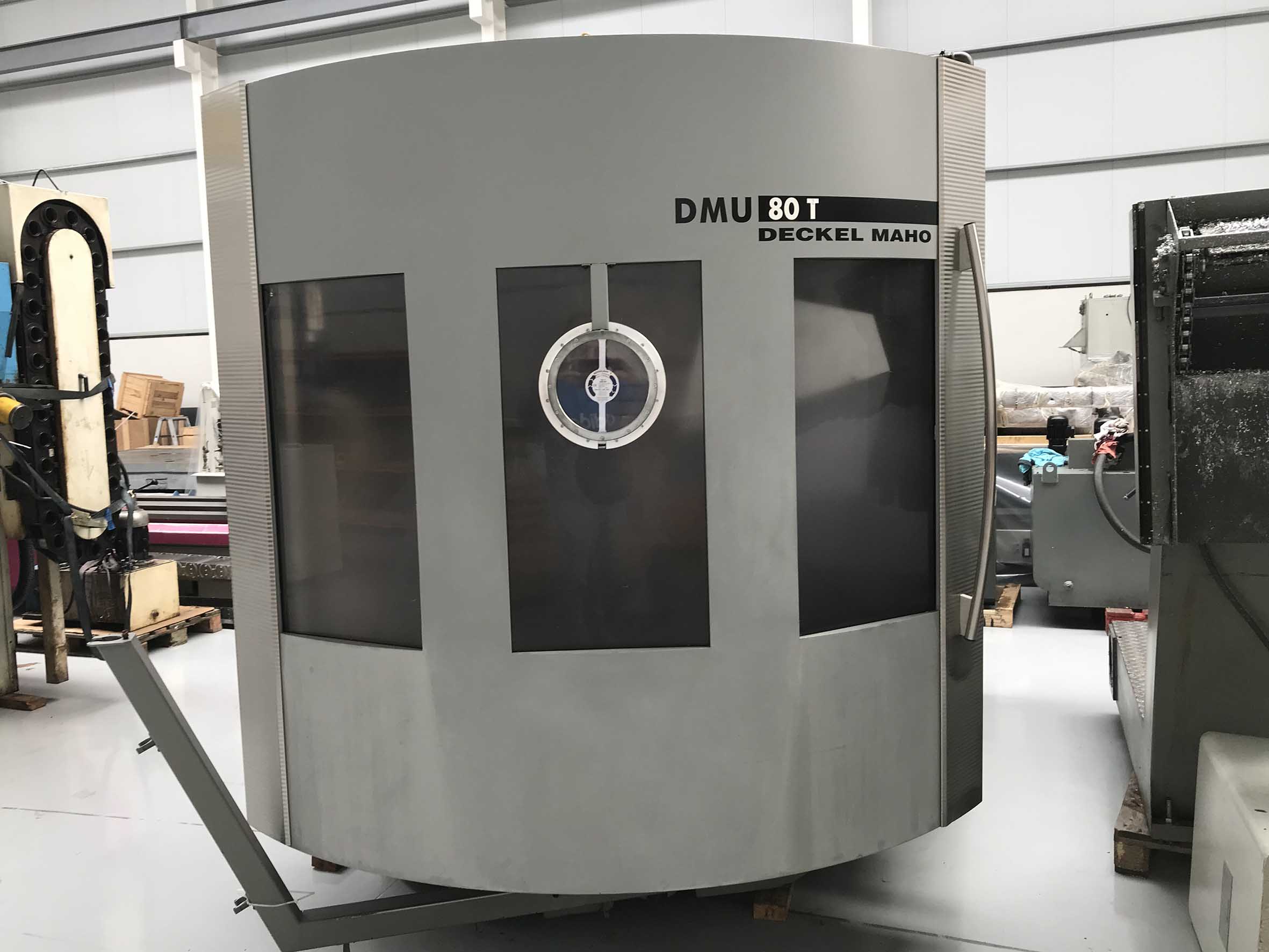 DMG DMU 80 T WITH HEIDENHAIN 426  2001